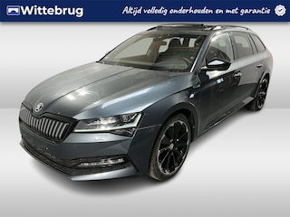 Skoda Superb Combi 1.4 TSI iV Sportline Business AUTOMAAT/ TREKHAAK/ PANO/ CANTON AUDIO/ CAMERA/ PARK. SENSOREN/ MEMORY SEATS/ DODE HOEK/ CRYSTAL LIGHTING/ STOEL+STUUR VERWARM./ NAVI/ SMARTLINK/ CLIMA/ 19'' LMV