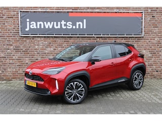 Toyota Yaris Cross 1.5 Hybrid AWD Executive Plus