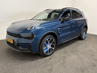 Lynk & Co 01 19850km 1.5 261pk AUT7 PHEV 72km Elec. Pano/ Adapt./ 360 Camera/ Dig. Dashboard/ Stoelverw.