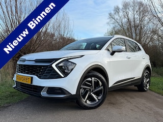 Kia Sportage 1.6 T-GDi Hybrid DynamicLine / Automaat / BTW Auto / Camera / Apple CarPlay-Android Auto / 17" Velgen / Navi. / LED