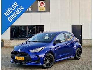Toyota Yaris 1.5 Hybrid 115 Business CAMERA ADAP CRUISE APPLE