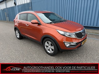 Kia Sportage 1.6 GDI X-ecutive Plus Pack schakelt niet 100 % Rijd Wel Gewoon Inruilauto’s tegen vaste prijzen. Voor meer info: 0638140850 Bij de verkoop van gebruikte voertuigen door CD-Cars wordt geen standaard garantie verstrekt. De koper aanvaardt het voertuig in de staat waarin het zich bevindt op het moment van aankoop