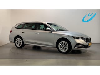 Skoda Octavia Combi 1.5 TSI 150pk First Edition LED Virtual Cockpit Adaptive Cruise