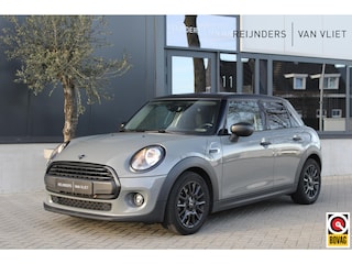 Mini Mini 1.5 5-Deurs Business Edition | Black Pack | Nav. | Cruise Control | Airco | Armsteun |
