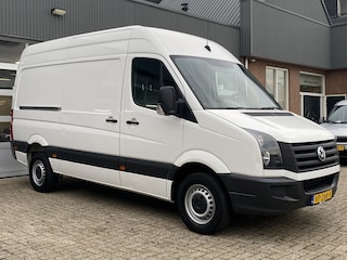 Volkswagen Crafter 35 2.0 TDI L2H2 Kast Inrichting Trekhaak 3500kg Airco Cruise controle Werkplaats Lang hoog Aluca inrichting 1e eigenaar Dealer onderhouden Euro 5