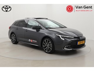 Toyota Corolla Touring Sports Hybrid 180 Executive | Panoramadak | Trekhaak | Dodehoek detectie | Head-up display | JBL | Stoel-/achterbankverwarming | Stuurwiel verwarmd | Navigatie | Apple Carplay / Android Auto | Full LED | 18 inch | Trekhaak