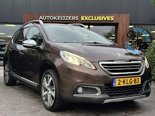 Peugeot 2008 1.6 VTi Féline