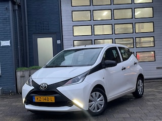 Toyota Aygo 1.0 VVT-i X-Now | Elek-Pakket | Airco | 5-DRS