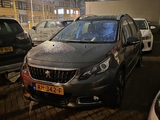Peugeot 2008 1.2 PureT. Blue Lion