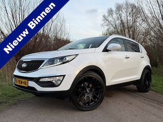Kia Sportage 1.6 GDI ExecutiveLine | 1e Eigenaar | Panoramadak | Leder | 20" Velgen | Key-Less | Camera | Navi | Xenon | Stoelverw