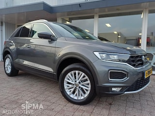 Volkswagen T-Roc 1.5 TSI Style/Led/Pano/Carplay