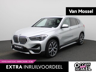 BMW X1 xDrive25e Executive | PANO-SCHUIFDAK | HEAD-UP | STOELVERWARMING | CAMERA | NAVIGATIE | SPORTSTOELEN