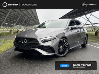 Mercedes-Benz A-klasse 180 Business Solution AMG | Night | Panoramaschuifdak | Achteruitrijcamera | Sfeerverlichting| MULTIBEAM LED | 19 inch AMG-velgen |
