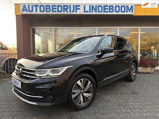 Volkswagen Tiguan 1.4 TSI eHybrid Elegance Trekhaak Massage stoelen