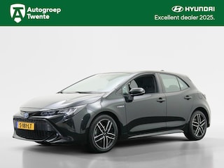 Toyota Corolla 1.8 Hybrid Active | Stuur-/stoelverwarming | Trekhaak | 4-season