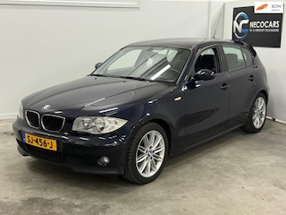 BMW 116i / DEALER ONDERHOUDEN / STOELVERWARMING / SUPER NETJES