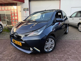 Toyota Aygo 1.0 VVT-i x |NIEUW APK|CAMERA|LUXE|LM VLGN|ALL SEASON |