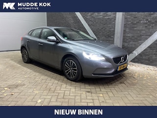 Volvo V40 2.0 D3 Momentum | Trekhaak | Stoelverwarming | PDC Achter | Navigatie