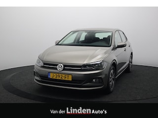 Volkswagen Polo 1.0 TSI Comfortline Business | Virtual Display | Parkeersensoren | Camera | Navigatie