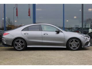 Mercedes-Benz CLA 180d AUT7 AMG NIGHT PAKKET PANORAMADAK SFEER KEY-LESS GO CARPLAY TREKHAAK