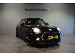 Mini Cooper 1.5 | Navigatie | Line Carbon Black | Engelse Vlag Achterlichten | Nederlandse Auto |