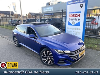 Volkswagen Arteon 1.4 TSI eHybrid R-Line Business+ met o.a. panodak, Winterpakket, trekhaak, LED, sfeer, etc.