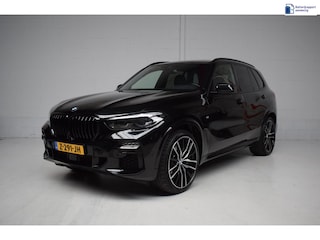 BMW X5 XDrive45e M-SPORT LEER / 22INCH / HEAD-UP / CARPLAY / SFEERVERLICHTING / CAMERA / SHADOWLINE