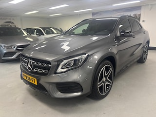 Mercedes-Benz GLA 200 Premium Plus Panorama Camera Ambilight Edition