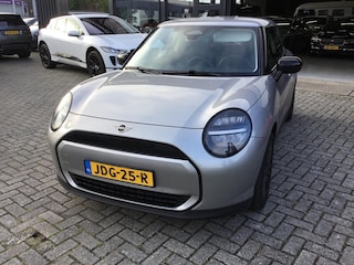 Mini Cooper E Essential 40.7 kWh