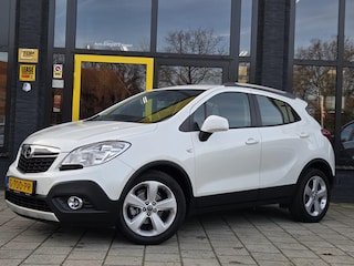 Opel Mokka 1.4 T Automaat | Schuifdak | Stoelv + Stuurv | Camera + Sensoren | Navi | Tel | Cruise | Climate