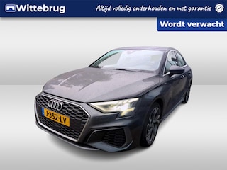 Audi A3 Limousine 35 TFSI 150pk S-Tronic S edition / LED / Navigatie / Parkeersensoren / Clima / 18" LMV