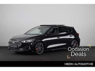 Ford Focus 2.3 EcoBoost 280PK Automaat ST-X | Panoramadak | Driver Assistance | Winter Pack | Matrix Led | B&O