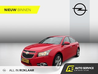 Chevrolet Cruze 1.8 LT Keurige auto !! | Incl. nw APK | Zwart leer | Navigatie | Cruise | PDC | LMV | boekjes |