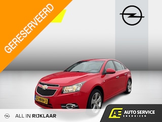 Chevrolet Cruze 1.8 LT Keurige auto !! | Incl. nw APK | Zwart leer | Navigatie | Cruise | PDC | LMV | boekjes |