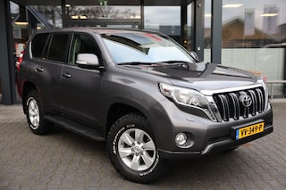 Toyota Land Cruiser 2.8 D-4D 5DRS VX A/T VAN