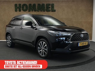 Toyota Corolla Cross 2.0 Hybrid 200 Style - ORIGINEEL NEDERLANDSE AUTO - ELEKTRISCHE ACHTERKLEP - APPLE CARPLAY/ANDROID AUTO - ACHTERUITRIJCAMERA - AIRCO (AUTOMATISCH) - DODEHOEKDETECTIE - ADAPTIEVE CRUISE CONTROL - KEYLESS ENTRY/START - PARKEERSENSOREN VOOR EN ACHTER