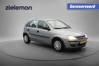 Opel Corsa 1.2 16V Essentia - Airco
