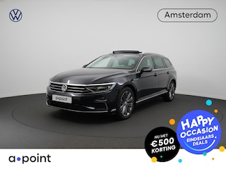 Volkswagen Passat 1.4 TSI PHEV GTE Business 218 pk Automaat (DSG) | Verlengde garantie | Navigatie | Panoramadak | Trekhaak (wegklapbaar) | Parkeersensoren (Park assist) | Rondomzicht camera | Stoelverwarming v/a |