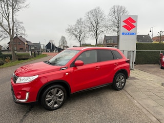 Suzuki Vitara 112 pk Boosterjet Select // AUTOMAAT // Weinig kilometers // Navigatie // Rijklaarprijs!
