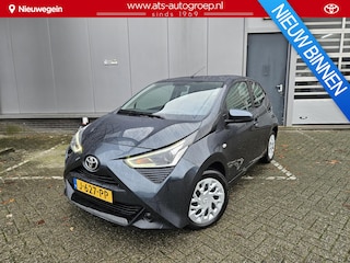 Toyota Aygo 1.0 VVT-i x-play | Apple car play / Android auto  navigatie |