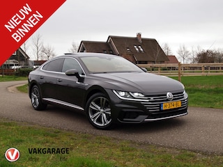 Volkswagen Arteon 2.0 TSI Business R Exclusive Elektrisch glazen Panorama-dak | 2X R-Line | Virtual Cockpit | Camera | Apple Carplay |