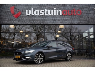 Seat Leon Sportstourer 1.5 eTSI FR Launch Edition , Adap. cruise, Trekhaak, Sfeerverlichting,