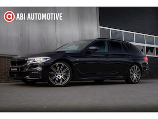 BMW 5-serie Touring 540i xDrive 340 pk High Executive /Pano-Dak/ Head-Up/ Harman&Kardon/ Keyless/ 360-camera/ Sport-Stoelen/ Stoel.Verw/ 20''LMV
