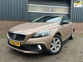 Volvo V40 1.6 T4 Momentum Achteruitrijcamera / PDC achter / Automaat
