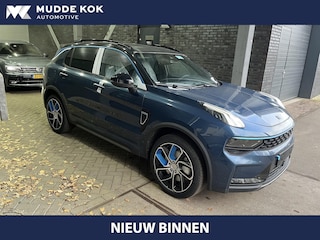 Lynk & Co 01 1.5 | NIEUW | Panoramadak | ACC | 360° Camera | Zwarte Hemel | Rolhoes
