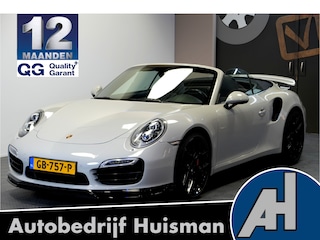 Porsche 911 Cabrio 3.8 Turbo 441kW/600pk PDK7 NL-AUTO!! AKRAPOVIC COMPLEET + SPORT CHRONO + PDLS PLUS + KEYLESS DRIVE + PASM + CAMERA + STOELVERWARMING&-VENTILATIE + BOSE SOUND + TARGET BLUEYE + MOSHAMMER SPOILERPAKKET + PARKSENSOREN V&A + 20" VOSSEN LM-VELGEN!
