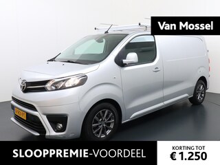 Toyota Proace 1.6 D-4D Professional | Navigatie | 3 persoons | Betimmerd | Trekhaak
