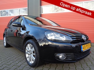 Volkswagen Golf 1.2 TSI Tour II BlueMotion 105PK Clima Cruise LMV 6-BAK 143DKm NAP NL-Auto