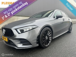 Mercedes-Benz A-klasse 220 4MATIC Premium Plus * AMG * Schuifdak *