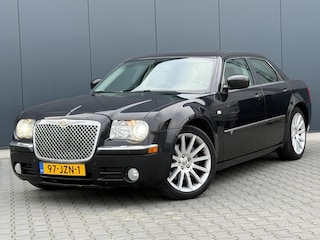Chrysler 300C 3.0 V6 CRD SRT-Design Xenon - SRT Stoelen - Navi - Automaat
